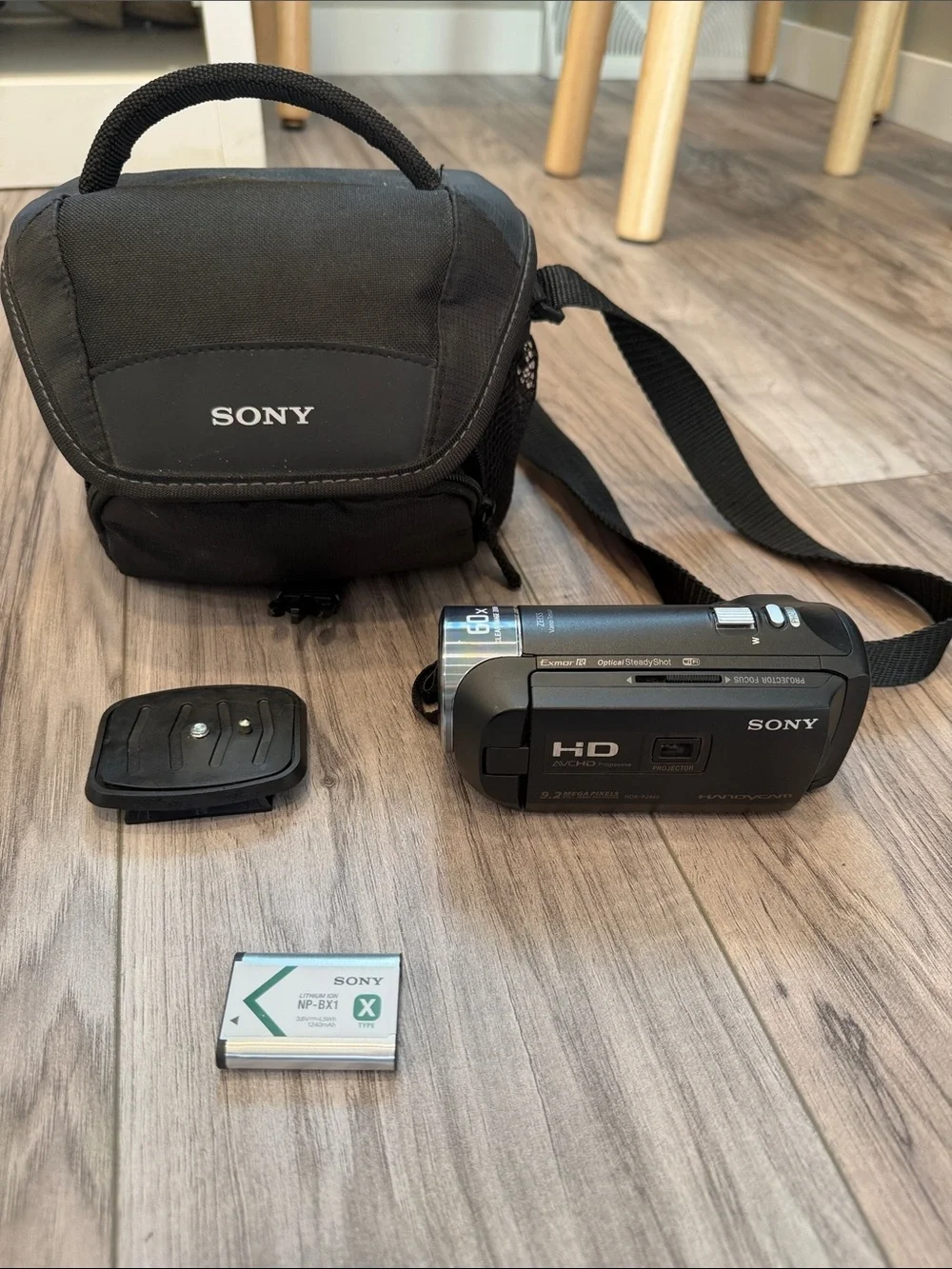 Sony Black HD Handycam HDR-PJ440 Camcorder with Carry Case and Battery